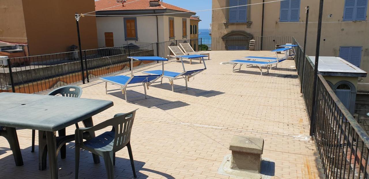 Beach Paradise Apartamento Levanto Exterior foto